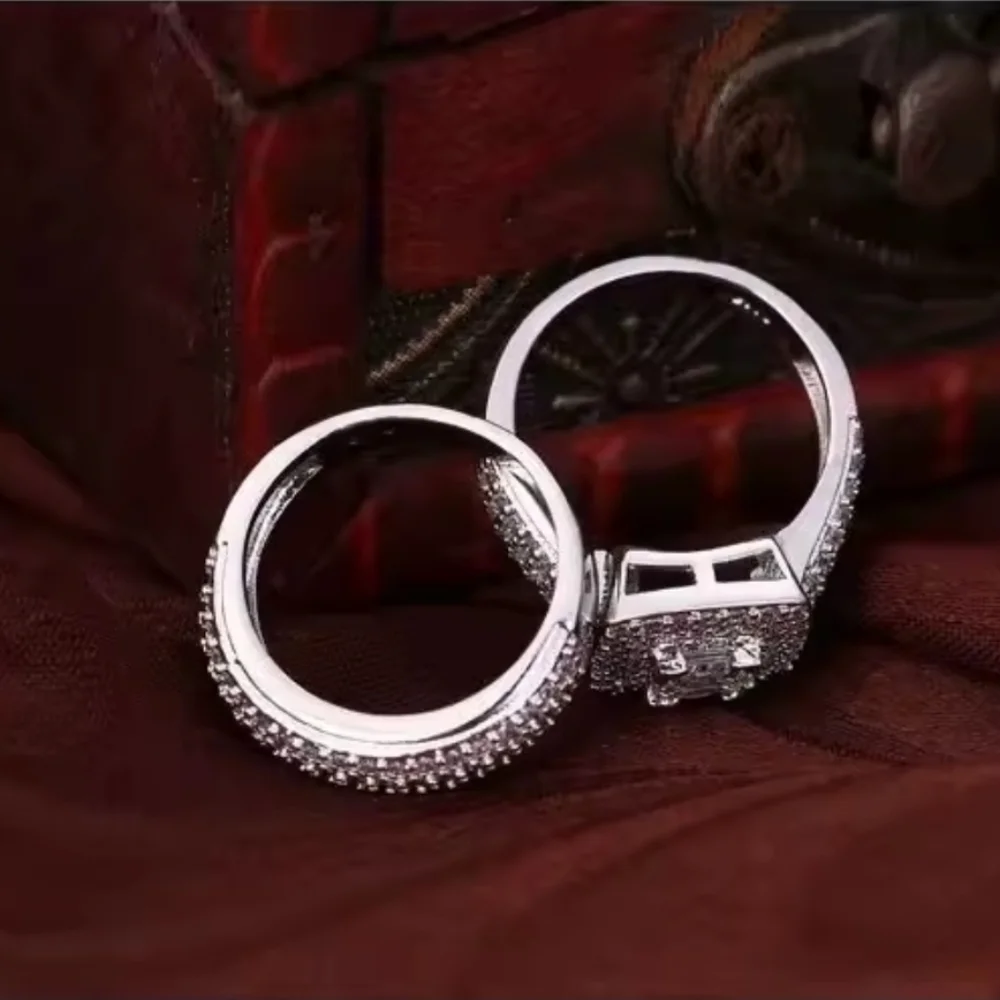 Silver Halo Ring Set